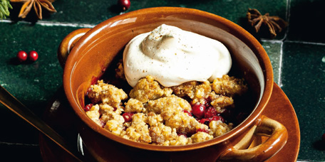 Glühwein-Beeren-Crumble