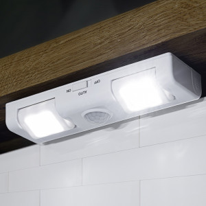 /ext/img/product/angebote/25_03_17/300_led-sensorleuchte_1.jpg