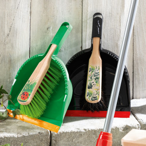 /ext/img/product/angebote/25_04_28/100_kehrbesen_449_wo_1.jpg