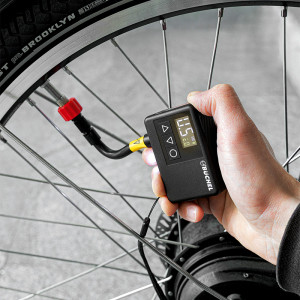 /ext/img/product/angebote/25_05_14/400_kompakte-akku-fahrradpumpe_1.jpg