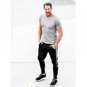 /ext/img/product/angebote/25_05_14/400_sport-freizeit-hose_1.jpg