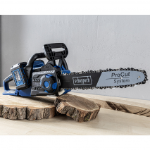 Produktbild »Akku-Kettensäge 40 V 'brushless'«
