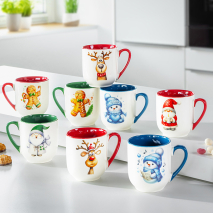Keramik-Tasse mit Wintermotiv