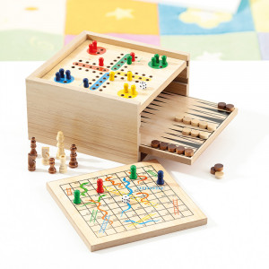 Produktbild »Holz-Brettspiel 7in1«