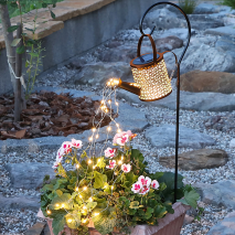 LED-Solar-Gießkanne