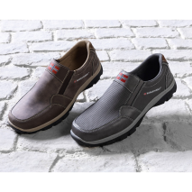 Sportive Freizeitschuhe