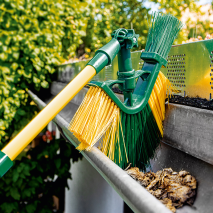Eck- und Dachrinnenbesen