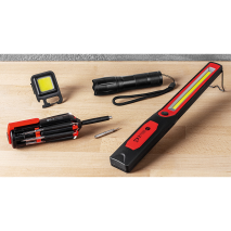 Produktbild »Multifunktions-Werkzeug-/ Lampenset«