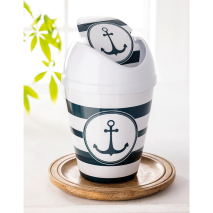 Mülleimer mit Schwingdeckel