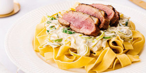 /ext/img/product/sortiment/rezepte_neu/rezept_2021_hauptspeise_entenbrust_1.jpg