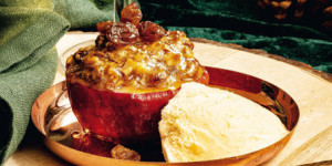 /ext/img/product/sortiment/rezepte_neu/rezept_2022_dessert_bratapfelhaelften_1.jpg