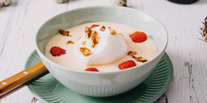 /ext/img/product/sortiment/rezepte_neu/rezept_2022_dessert_iles-flottantes_1.jpg