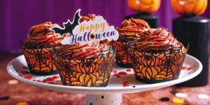 /ext/img/product/sortiment/rezepte_neu/rezept_2023_dessert_blutige-rote-bete-cupcakes_1.jpg