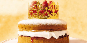 /ext/img/product/sortiment/rezepte_neu/rezept_2023_dessert_victoria-sponge-cake_1.jpg