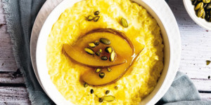 /ext/img/product/sortiment/rezepte_neu/rezept_2023_fruehstueck_milchreis-mit-ingwer-honig-birnen_1.jpg