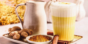 /ext/img/product/sortiment/rezepte_neu/rezept_2023_getraenke_ingwer-honig-milch_1.jpg