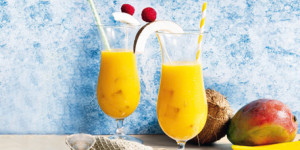 /ext/img/product/sortiment/rezepte_neu/rezept_2023_getraenke_kokos-mango-mocktail_1.jpg