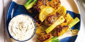 /ext/img/product/sortiment/rezepte_neu/rezept_2023_hauptspeise_zitronen-haehnchen-spiesse_1.jpg