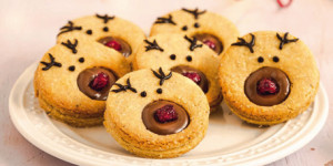 /ext/img/product/sortiment/rezepte_neu/rezept_2023_kuchen_rentier-plaetzchen_1.jpg