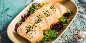 /ext/img/product/sortiment/rezepte_neu/rezept_2023_snacks_gefuellte-baguetteroellchen_1.jpg