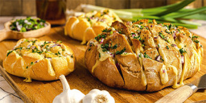 /ext/img/product/sortiment/rezepte_neu/rezept_2023_vorspeise_zupfbrote_1.jpg