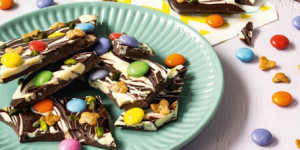 /ext/img/product/sortiment/rezepte_neu/rezept_2024_dessert_konfetticrunch_1.jpg