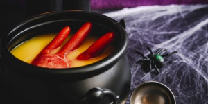 /ext/img/product/sortiment/rezepte_neu/rezept_2024_getraenke_halloween-bowle_1.jpg