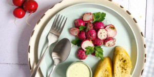 /ext/img/product/sortiment/rezepte_neu/rezept_2024_hauptspeise_ofen-radieschen_1.jpg
