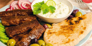 /ext/img/product/sortiment/rezepte_neu/rezept_2024_hauptspeise_zazikiteller_1.jpg