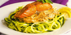 /ext/img/product/sortiment/rezepte_neu/rezept_2024_hauptspeise_zoodles-mit-auberginensauce_1.jpg