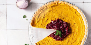 /ext/img/product/sortiment/rezepte_neu/rezept_2024_hauptspeise_zwiebeltarte_1.jpg