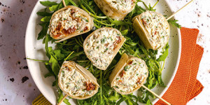 /ext/img/product/sortiment/rezepte_neu/rezept_2024_snacks_wrap-roellchen_1.jpg
