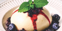 Produktbild »Süße Hefeknödel mit Blaubeeren«