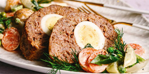 /ext/img/product/sortiment/rezepte_neu/rezept_2025_hauptspeise_falscher-hase_1.jpg