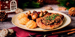 /ext/img/product/sortiment/rezepte_neu/rezept_2025_hauptspeise_roastbeef-unter-lebkuchenkruste_1.jpg